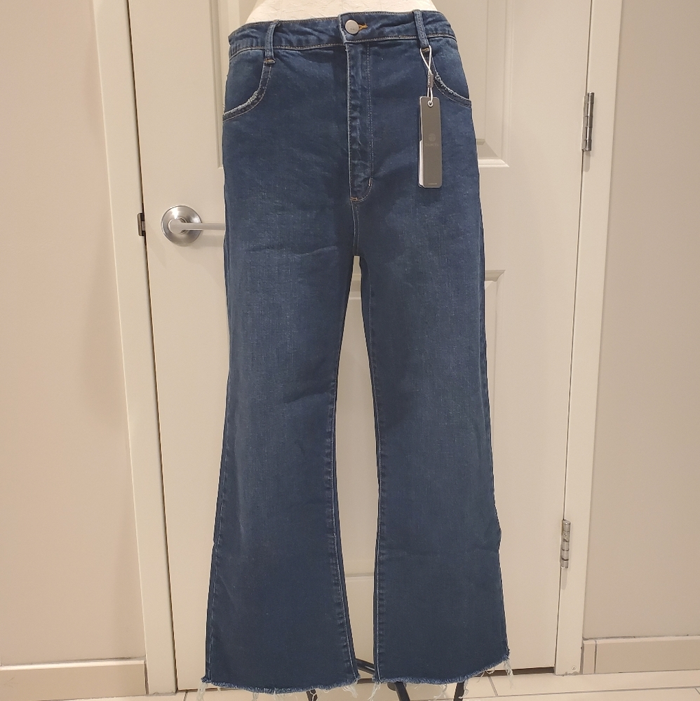 TRACTR high rise crop jeans